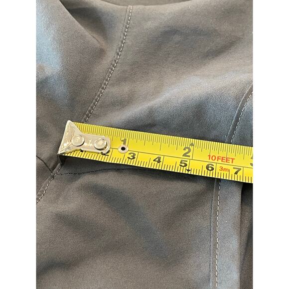 ADIDAS Gray running shorts XL  3" ladies - Picture 5 of 13